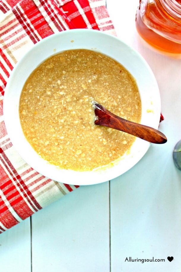 Healing Honey Oatmeal Face Scrub