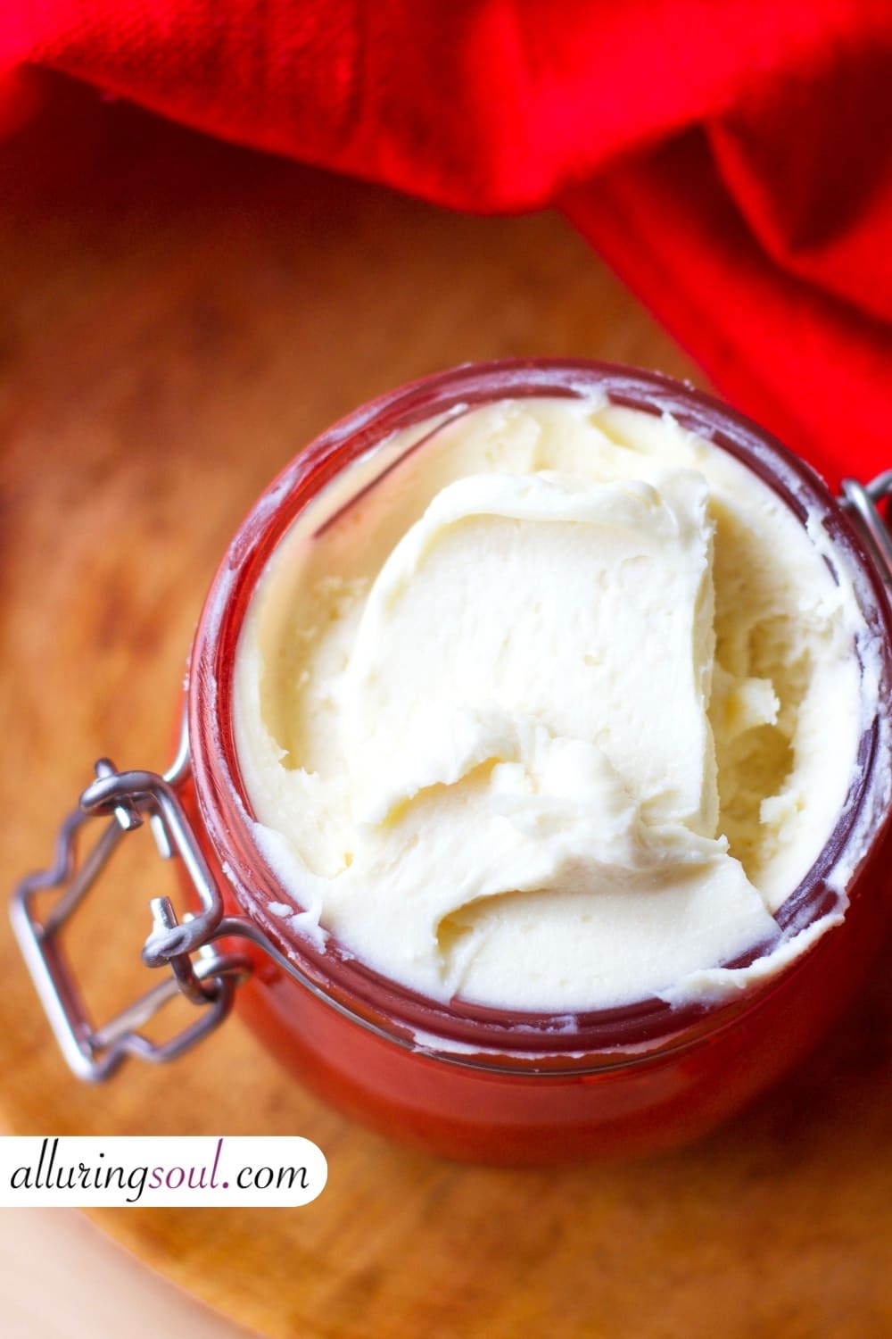DIY Whipped Mango & Vanilla Body Butter for Dry Skin (Non-greasy Recipe)