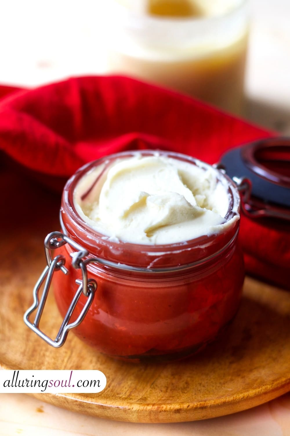 DIY Whipped Mango & Vanilla Body Butter for Dry Skin (Non-greasy Recipe)