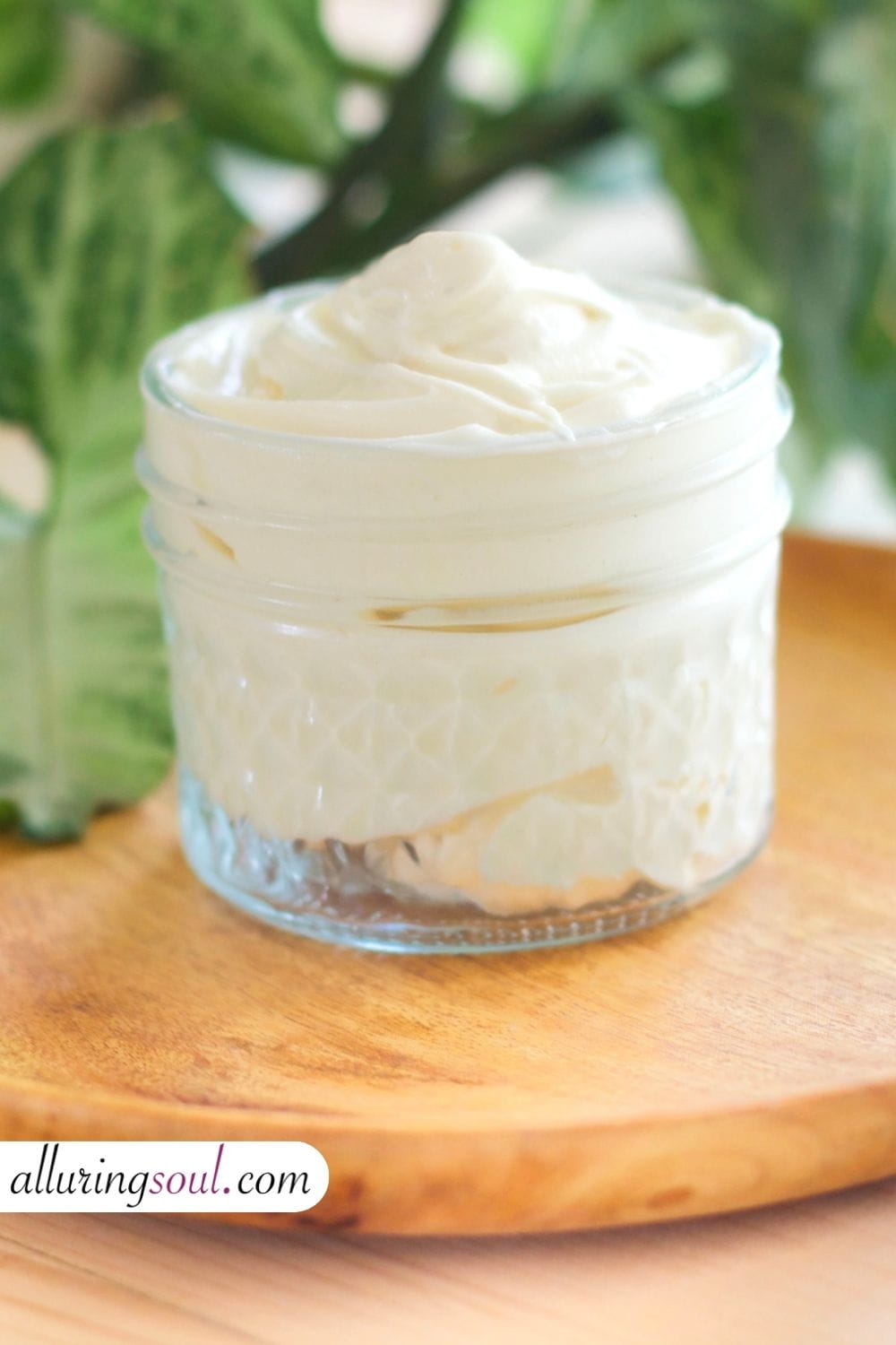 DIY Castor Oil And Vitamin E oil Face Cream For Wrinkles